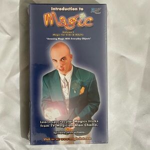 Introduction to Magic VHS Video Tape Alan Chamo Latin magician Univision NEW NWT